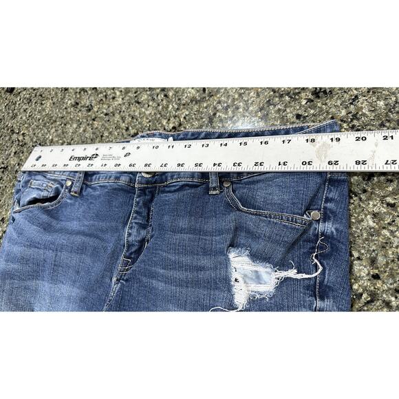 Torrid Denim Shorts Women 20 Blue Distressed Stretch Casual Plus Size Cotton - Picture 5 of 6